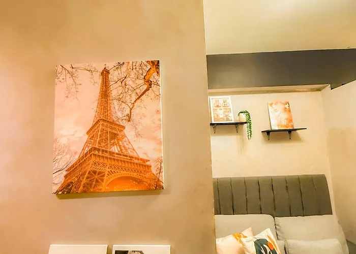 Industrial Themed Unit Celandine Balintawak Apartamento *